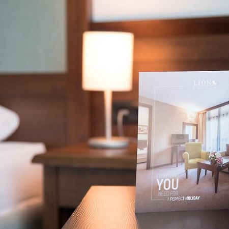 Lion Sunny Beach Hotel 외부 사진