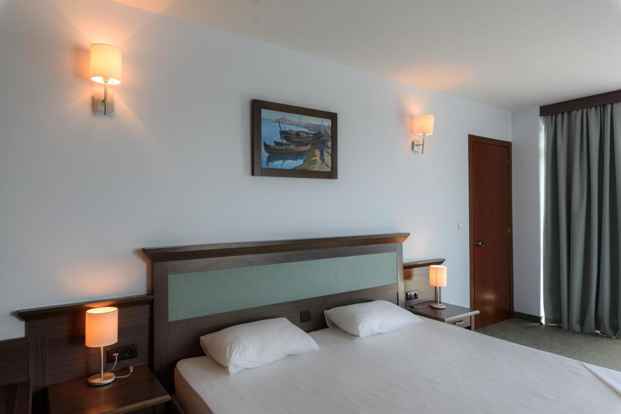 Lion Sunny Beach Hotel 외부 사진