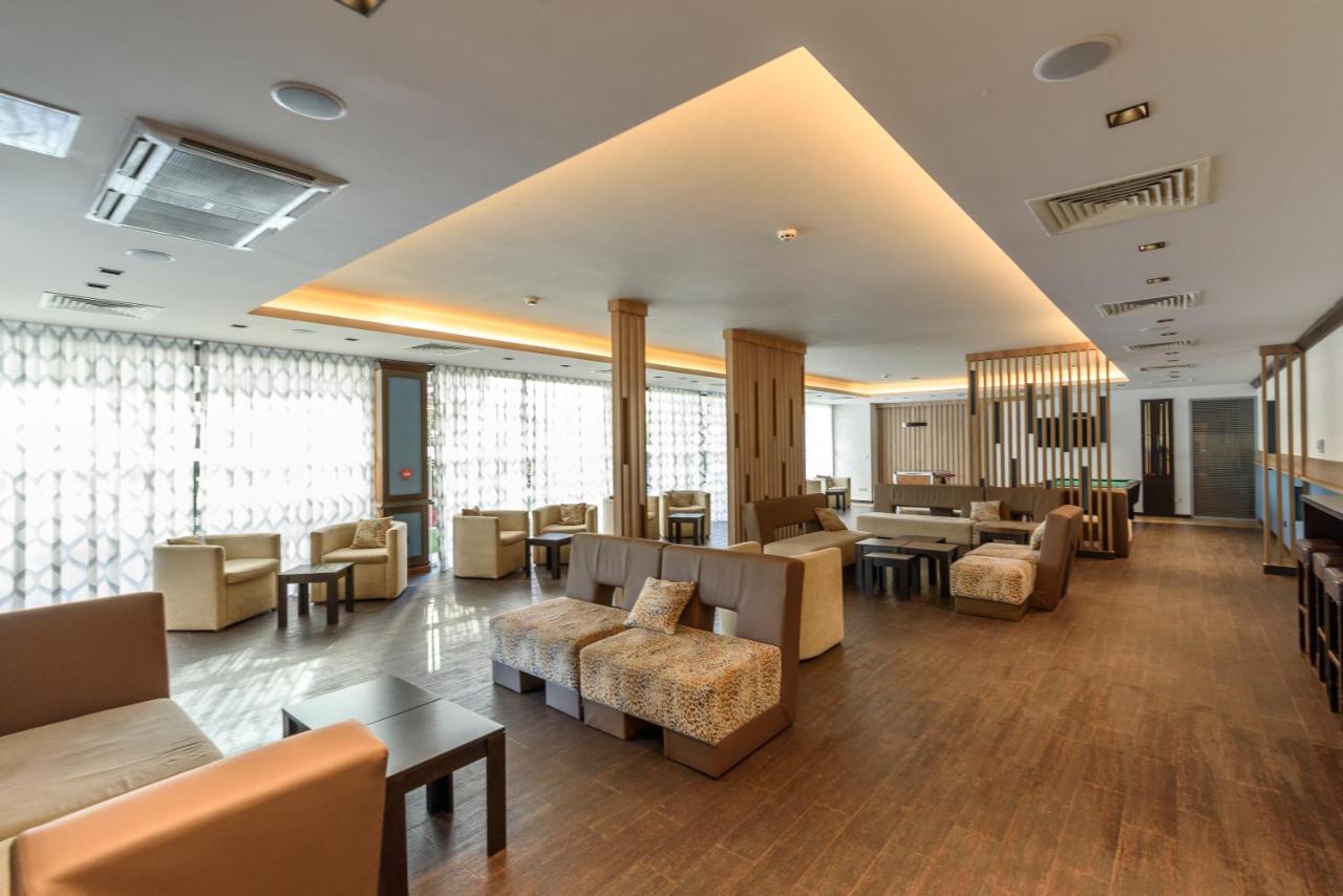 Lion Sunny Beach Hotel 외부 사진