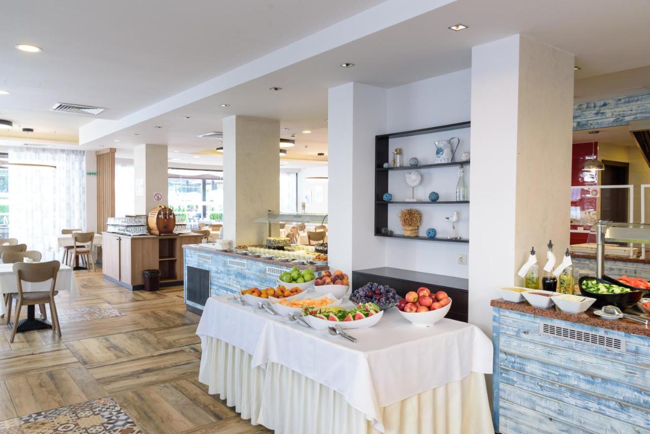 Lion Sunny Beach Hotel 외부 사진