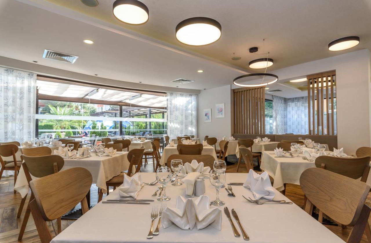 Lion Sunny Beach Hotel 외부 사진