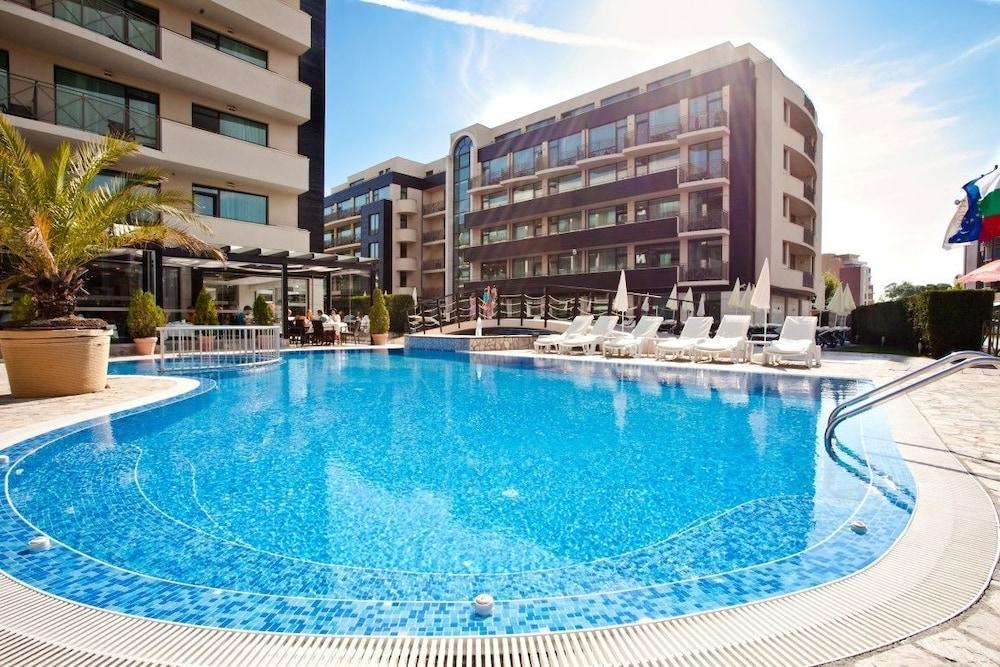 Lion Sunny Beach Hotel 외부 사진