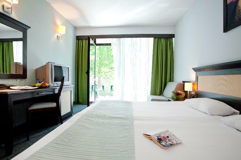 Lion Sunny Beach Hotel 외부 사진